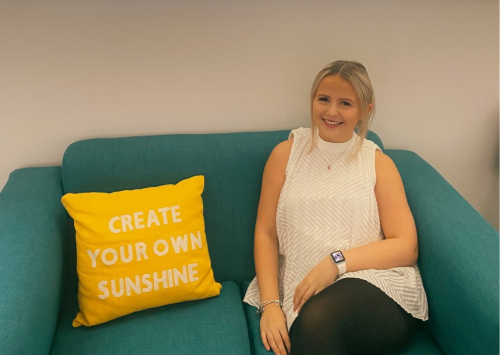 KATE'S FIRST MONTH AS A DIGITAL MARKETING APPRENTICE WITH BOLD